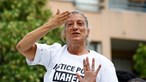 Mẹ thanh niên bị cảnh sát bắn chết ở Pháp dẫn đầu 'diễu hành trắng' kêu gọi công lý